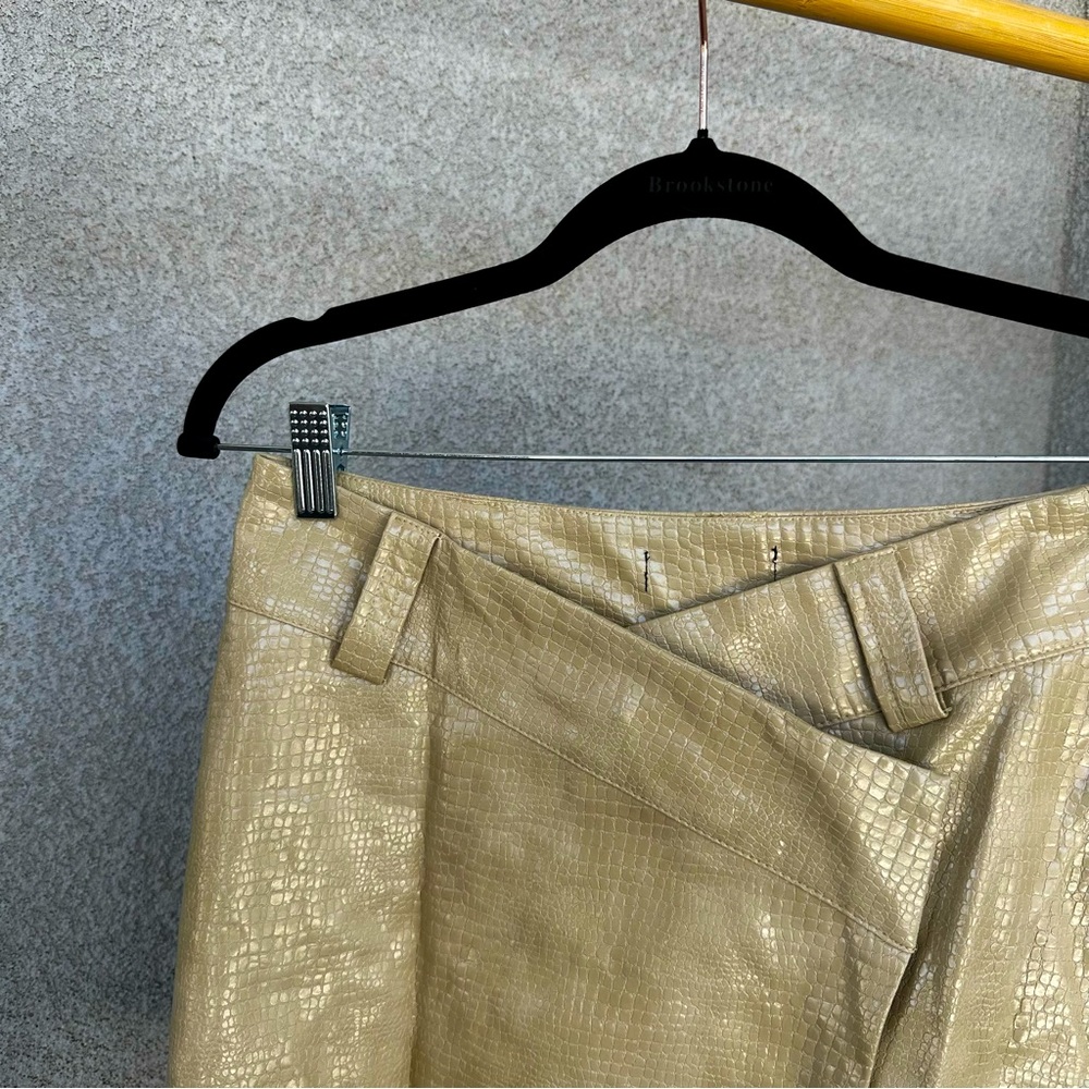 faux leather mini skirt